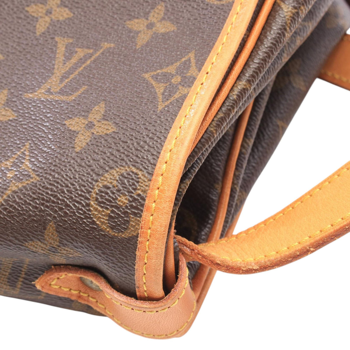Louis Vuitton Monogram Saumur 35 — Brown