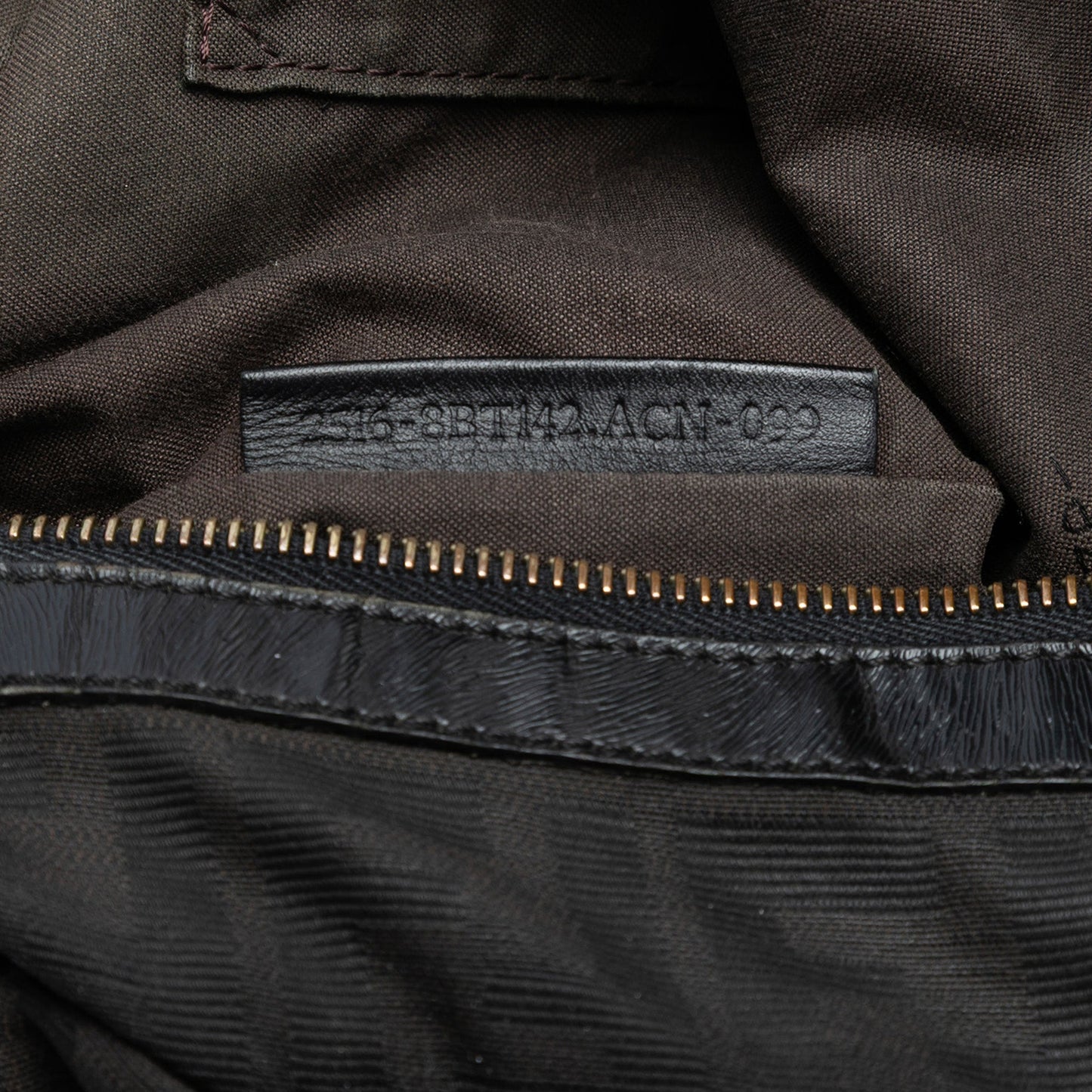 Zucca Canvas Chef Zip Crossbody