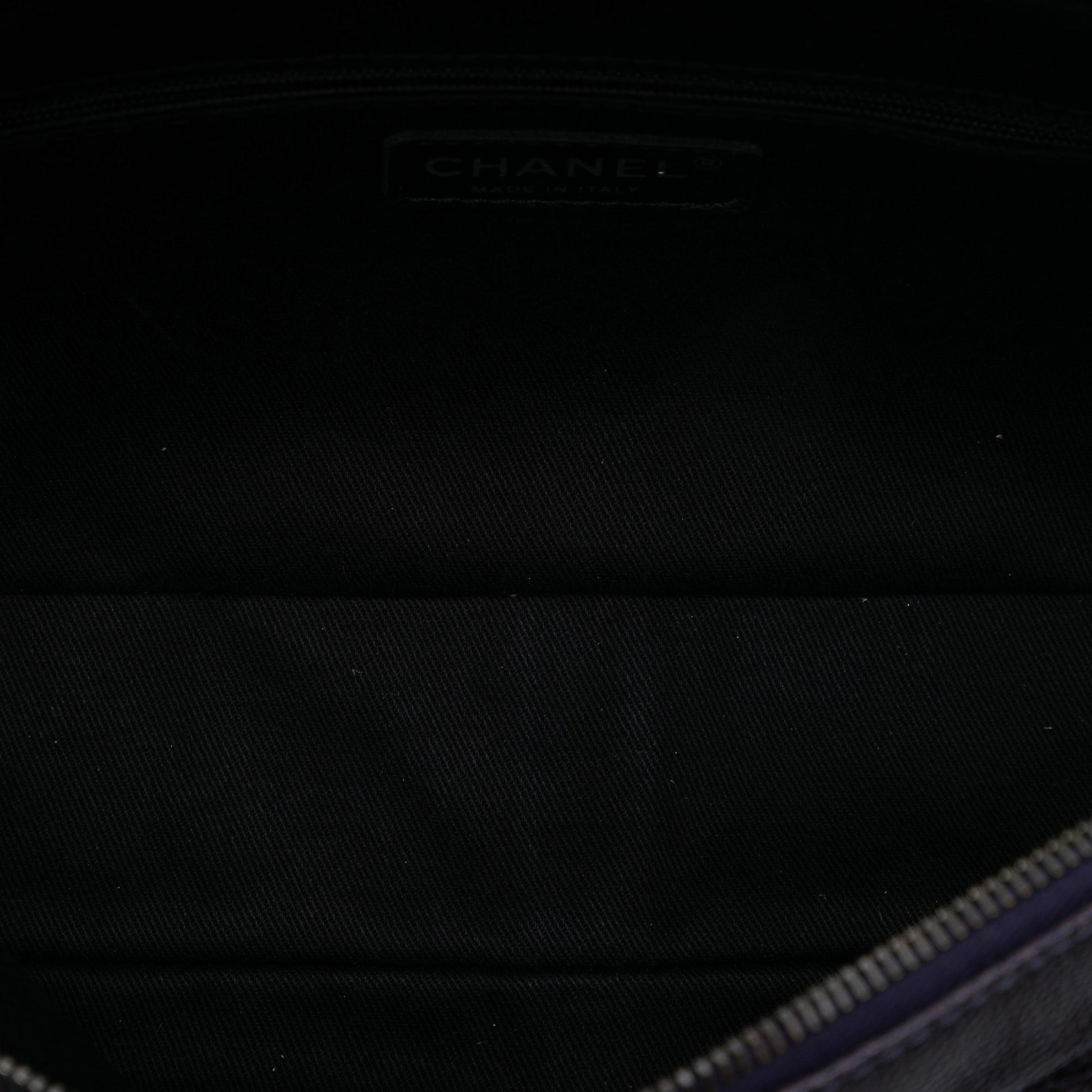Chanel Jumbo Quilted Iridescent Caviar Easy Flap