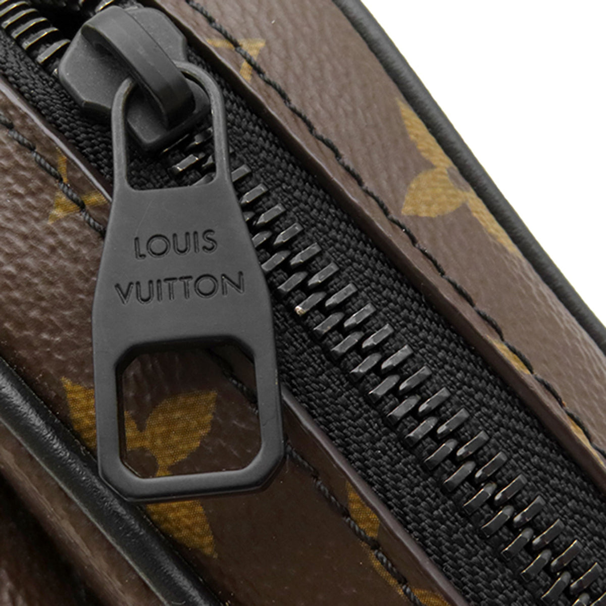 Louis Vuitton Monogram Macassar Christopher Wearable