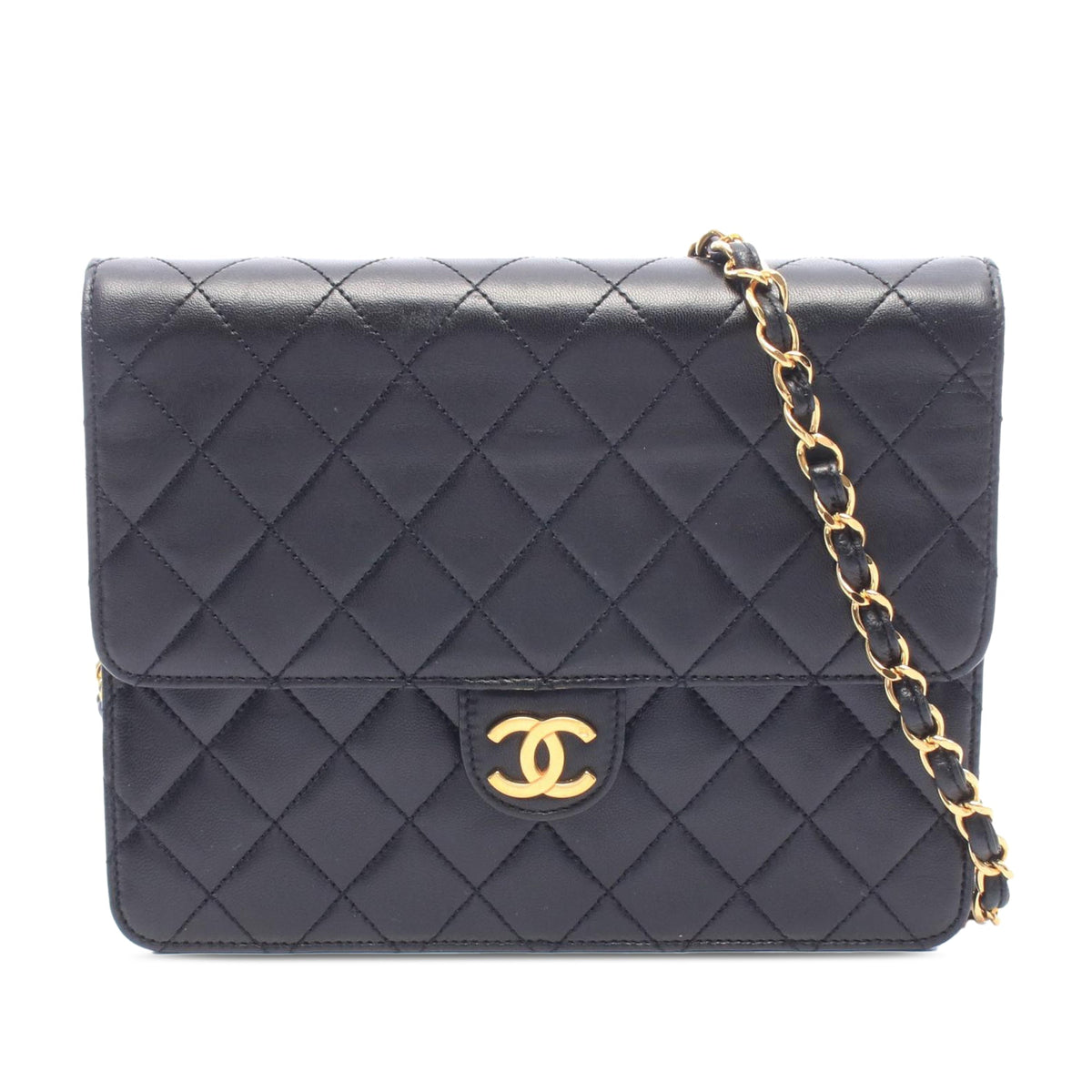 Chanel Quilted Lambskin Single Flap — Black
