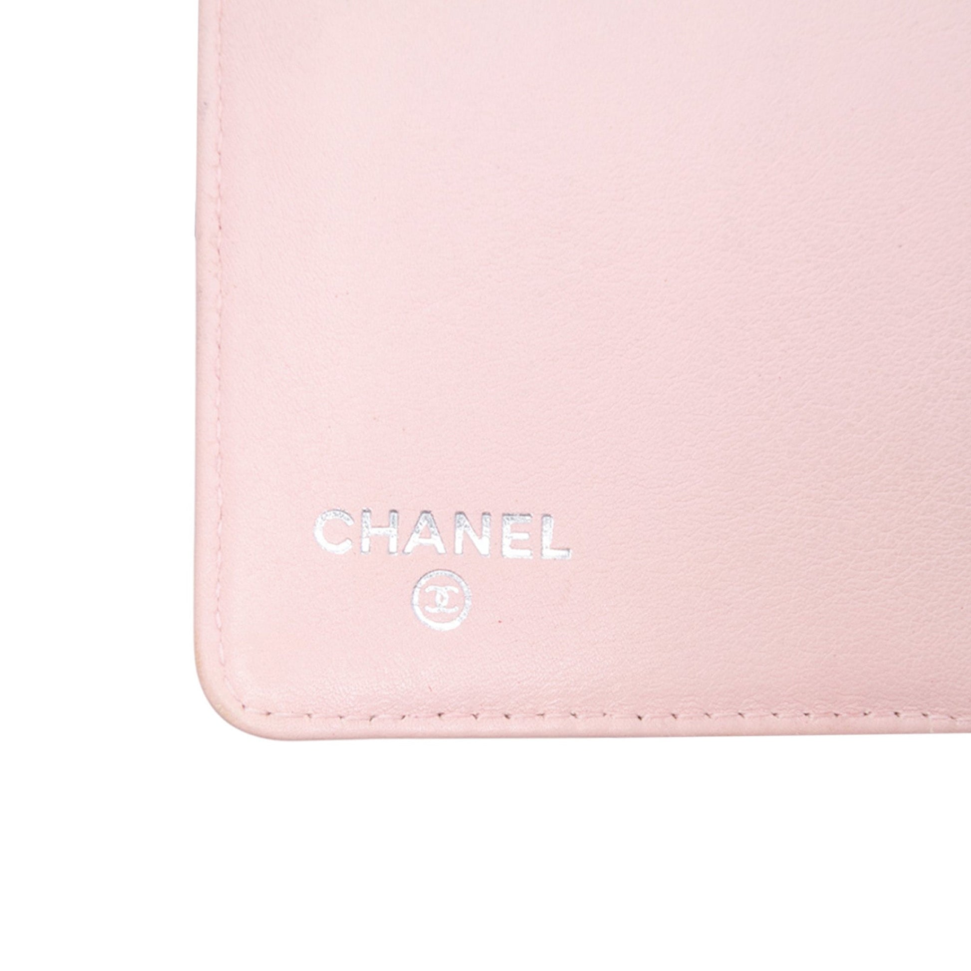 Chanel CC Caviar Wallet On Chain