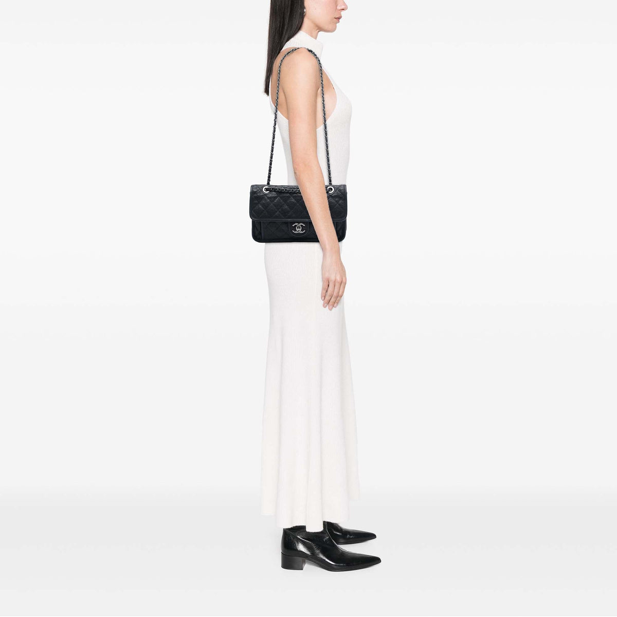 Chanel Medium Quilted Caviar French Riviera Flap