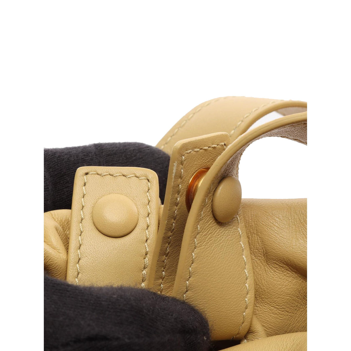 Bottega Veneta Medium Nappa The Bulb — Beige