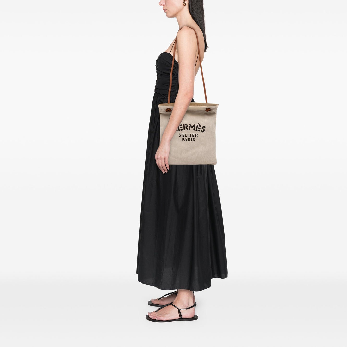Hermès Toile Aline Grooming Bag MM