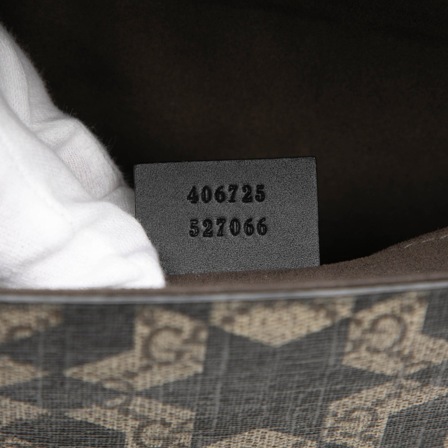 Gucci GG Supreme Caleido Clutch