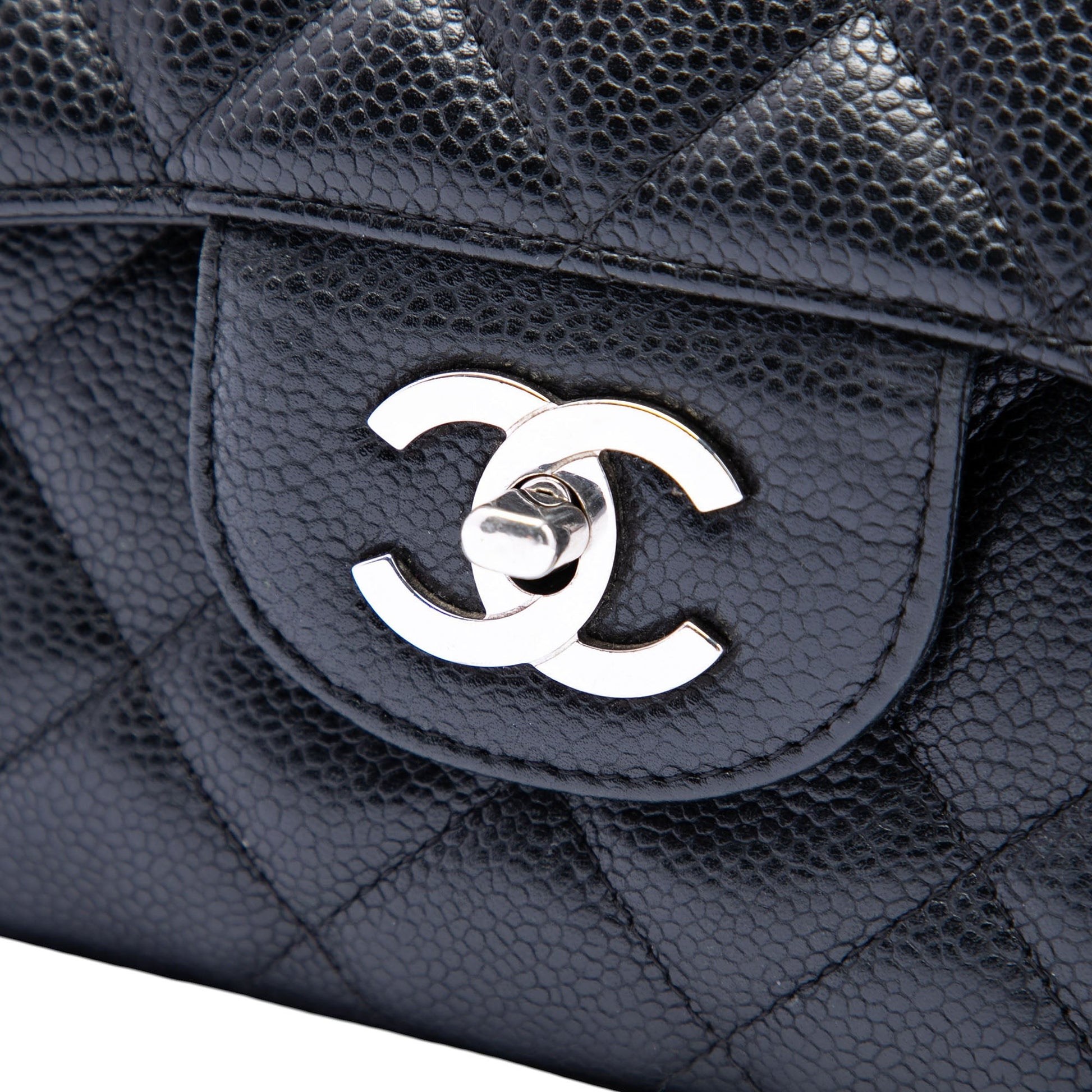Chanel Jumbo Classic Caviar Single Flap