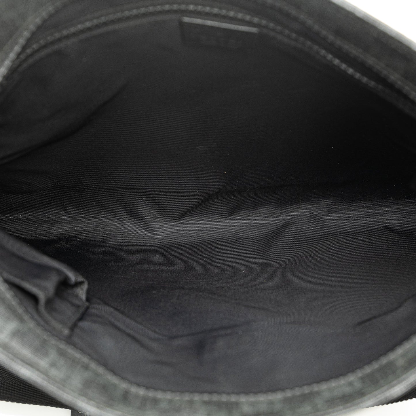 Gucci GG Supreme Crossbody