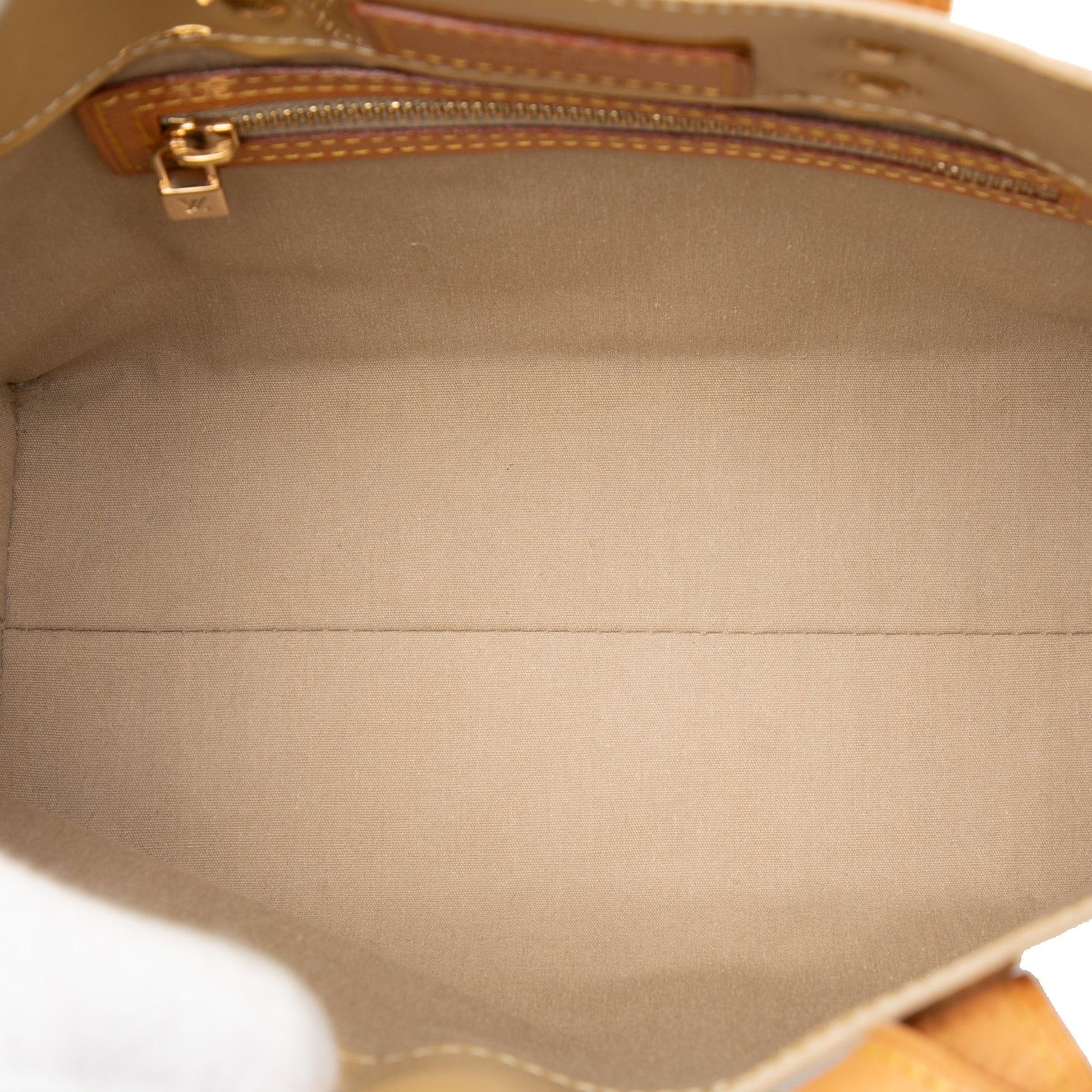 Louis Vuitton Monogram Vernis Reade PM