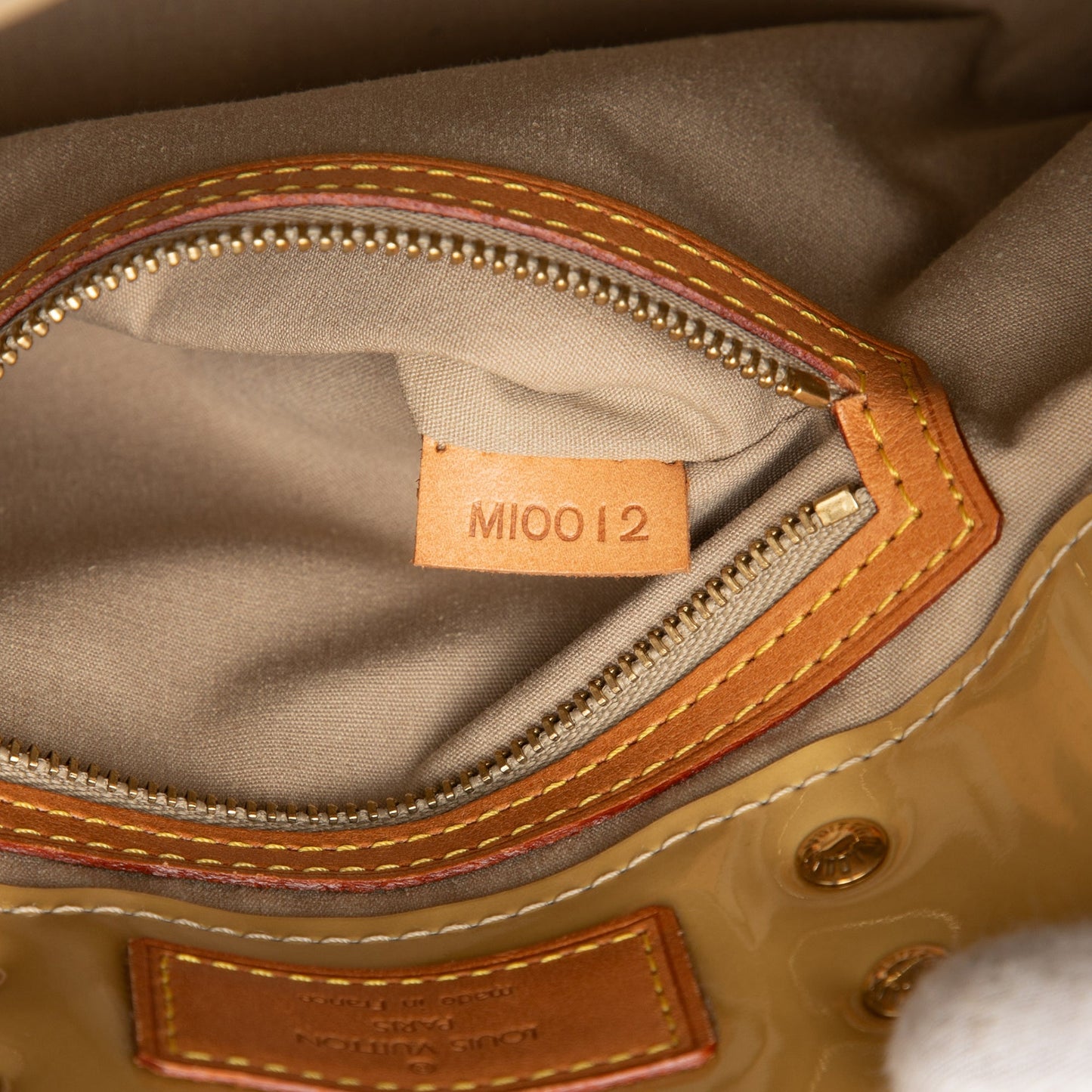 Louis Vuitton Monogram Vernis Reade PM