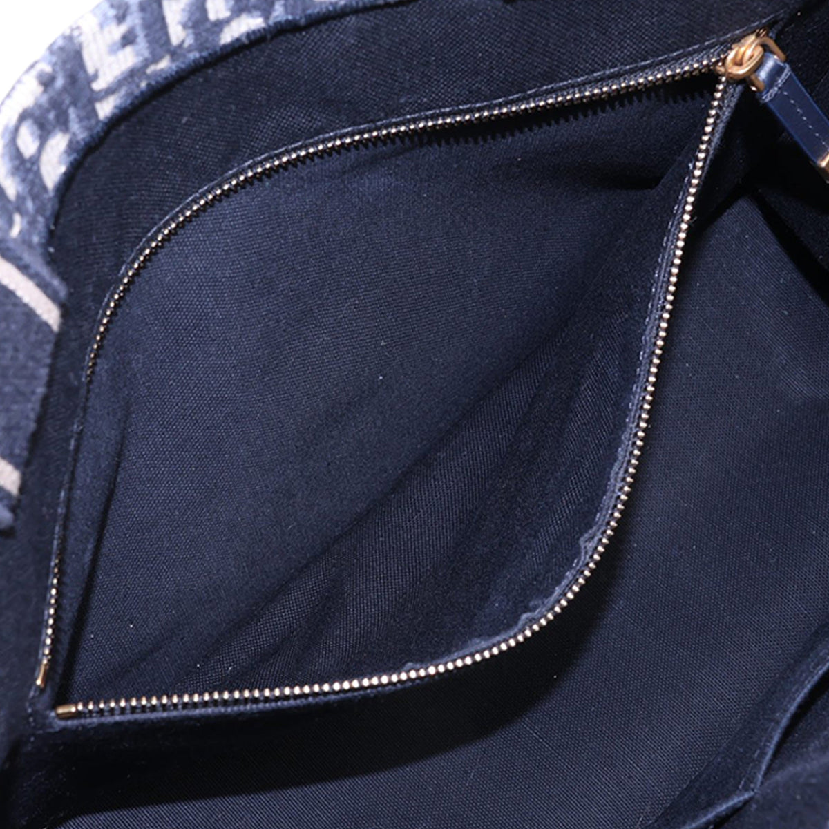 Dior Medium Oblique Canvas Embroidered Book Tote — Blue