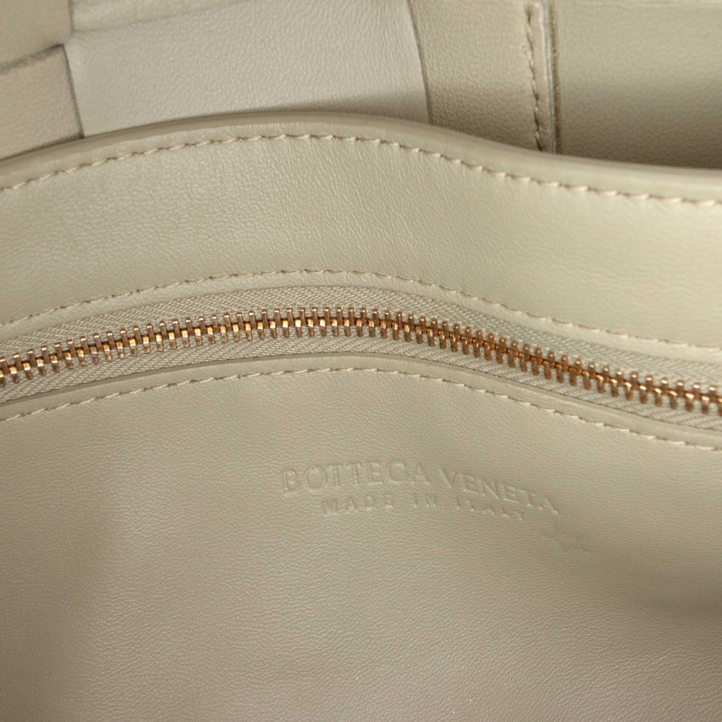 Bottega Veneta Nappa Intrecciato Brick Cassette