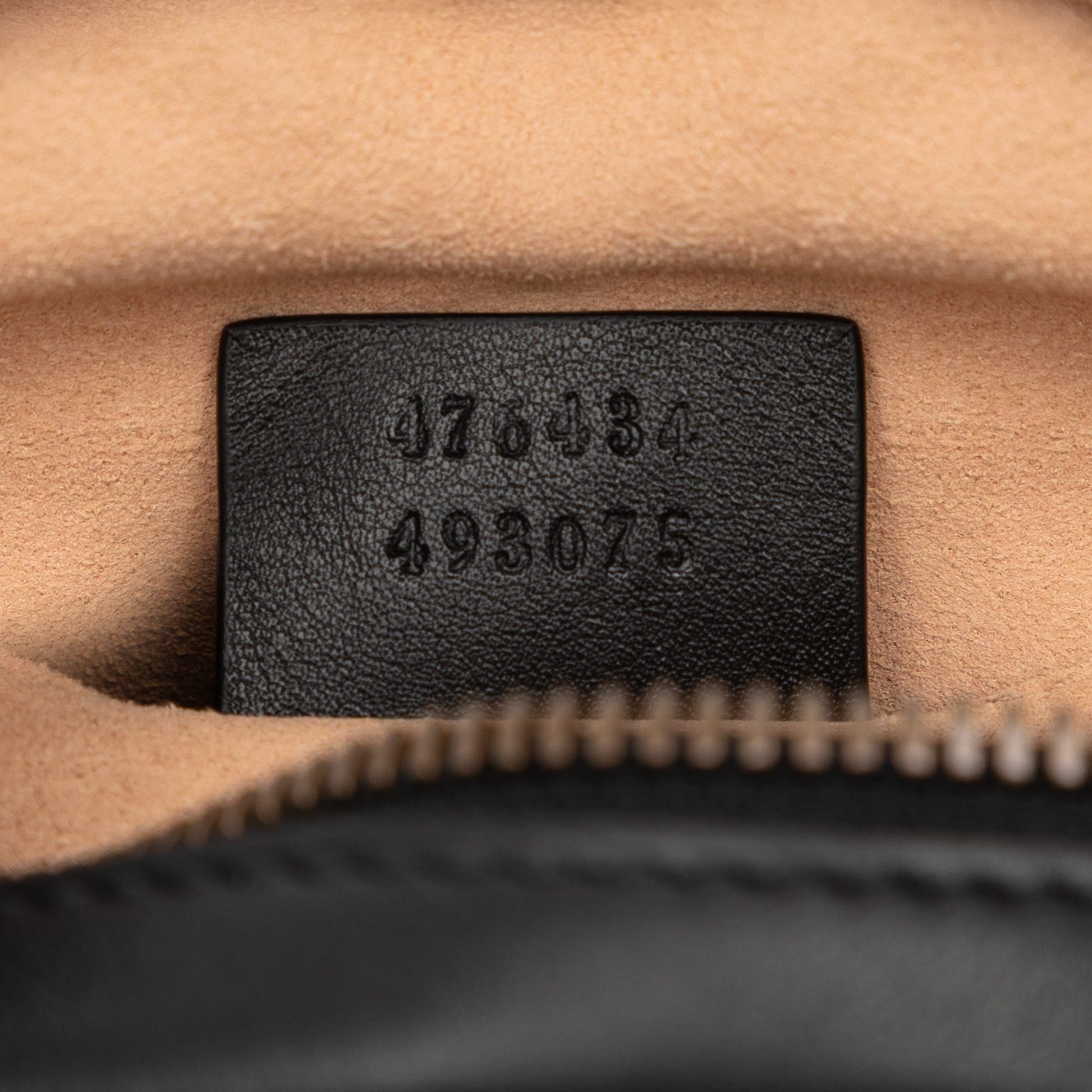 Gucci GG Marmont Matelasse Leather Belt Bag