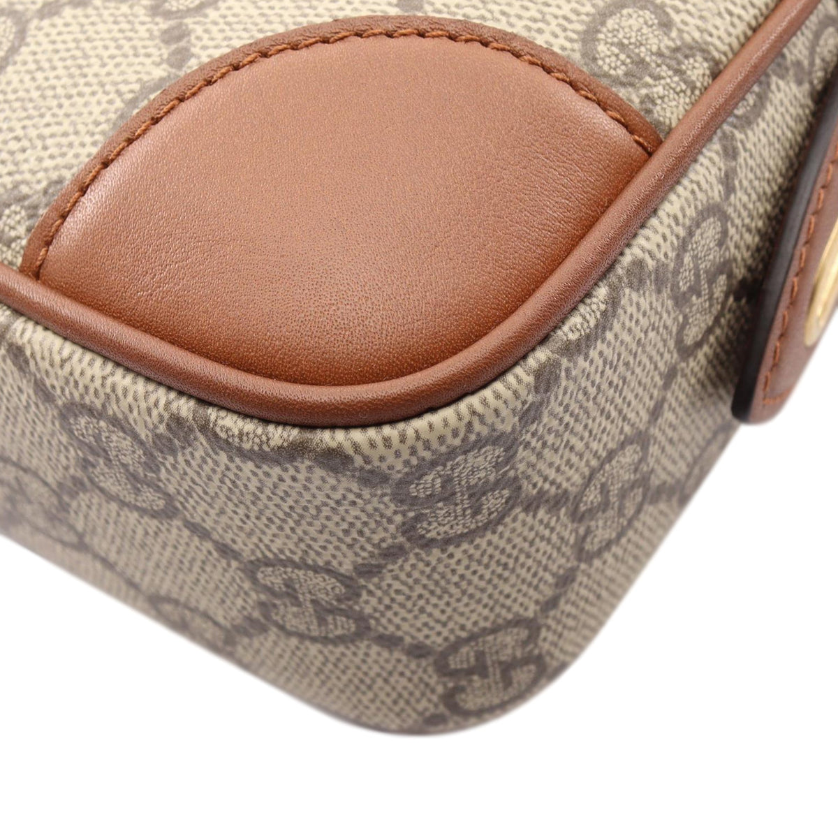 Gucci GG Supreme Emblem Crossbody