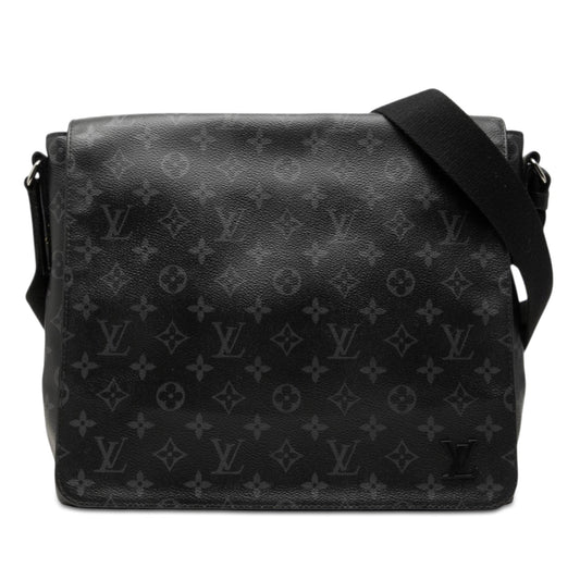 Louis Vuitton Monogram Eclipse District MM