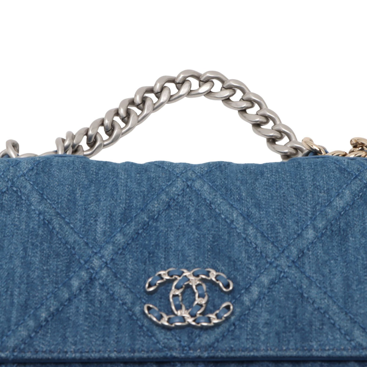 Chanel Denim 19 Flap Wallet On Chain — Blue