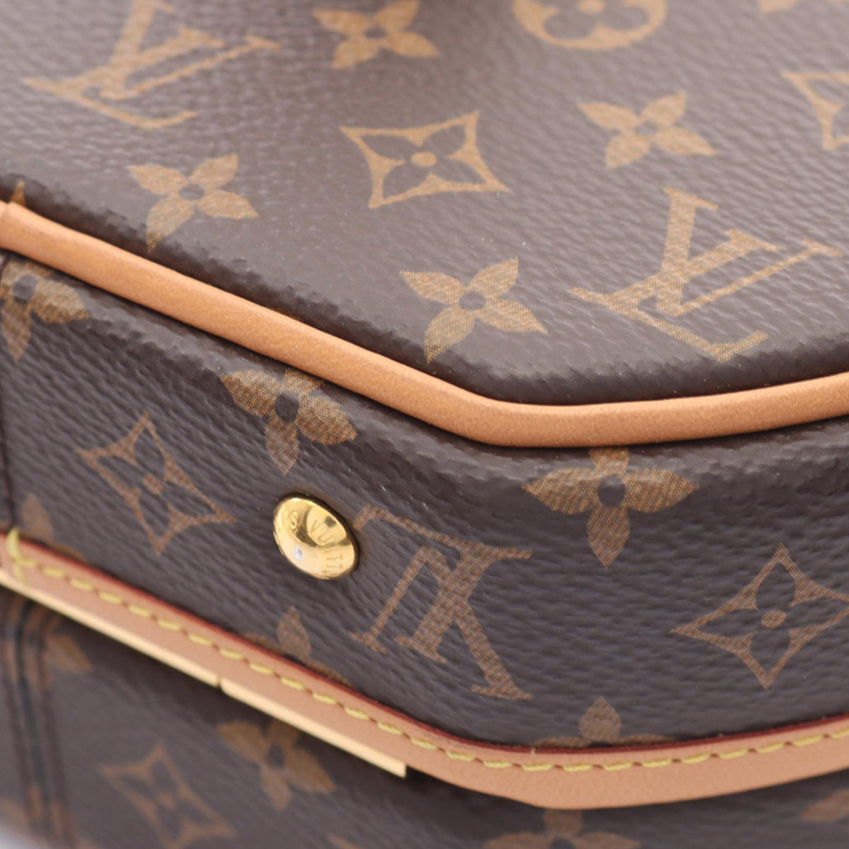 Louis Vuitton Monogram Petite Boite Chapeau