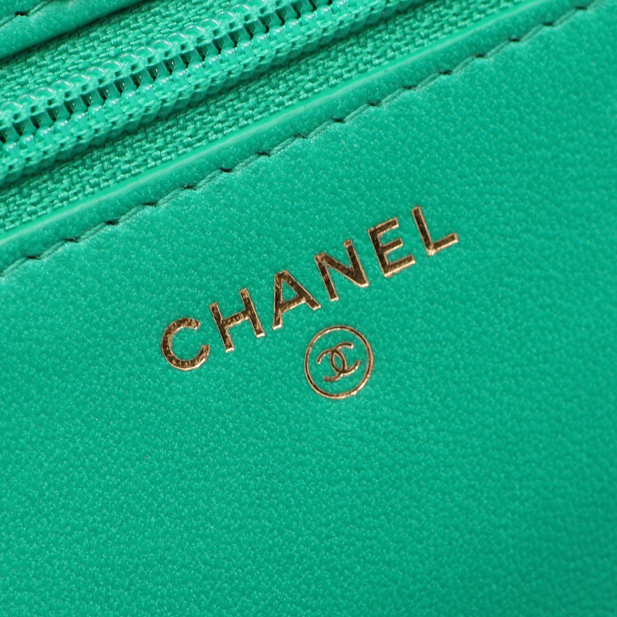 Chanel Quilted Lambskin Trendy CC Wallet on Chain — Green