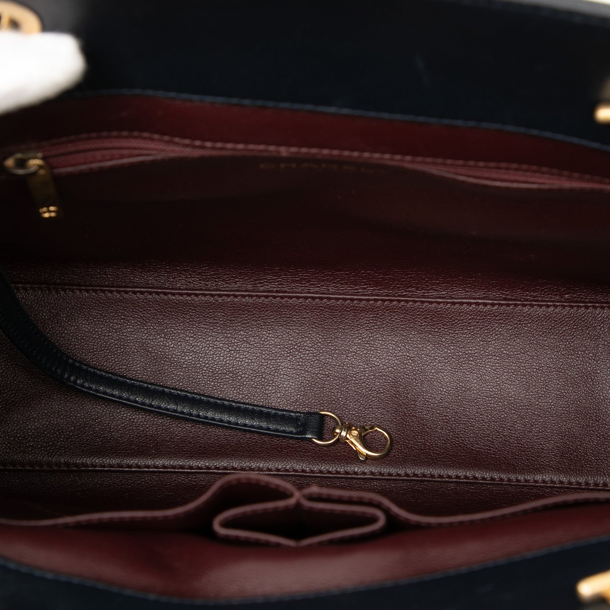 Chevron Calfskin Collar and Tie Tote