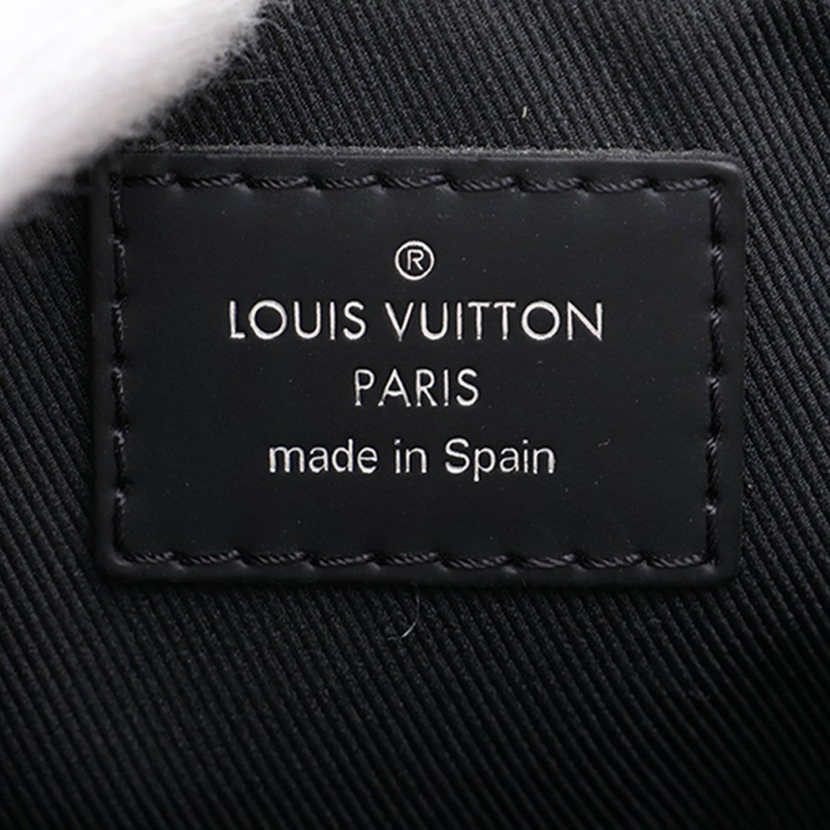 Louis Vuitton Damier Graphite District PM — Black