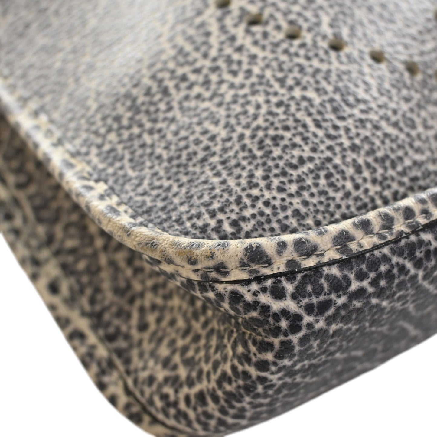Hermès Dalmatian Buffalo Evelyne I 29