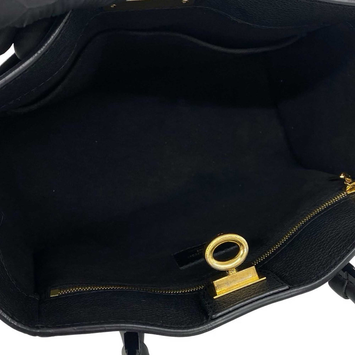 Louis Vuitton Monogram On My Side PM