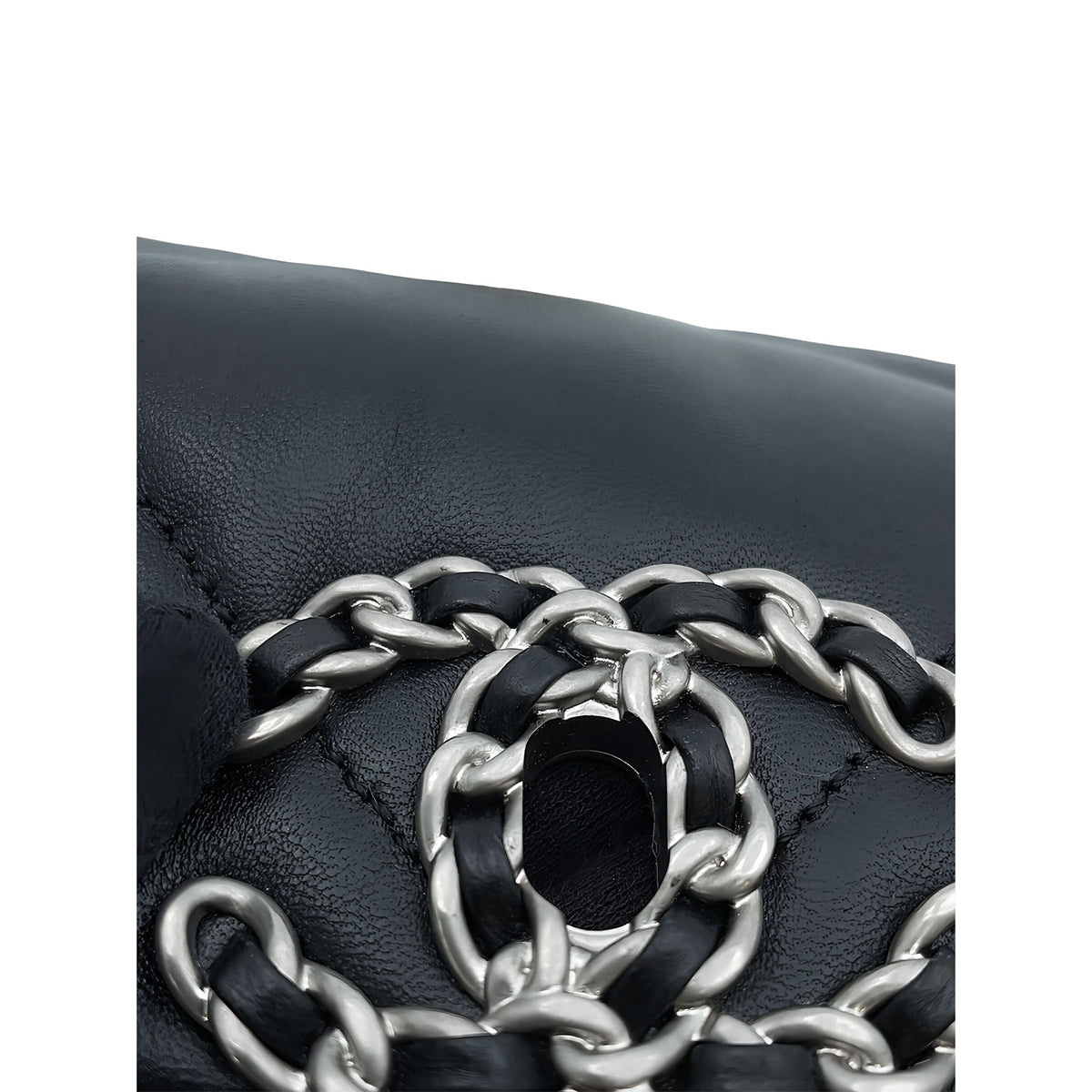 Chanel Medium Lambskin 19 Flap — Black