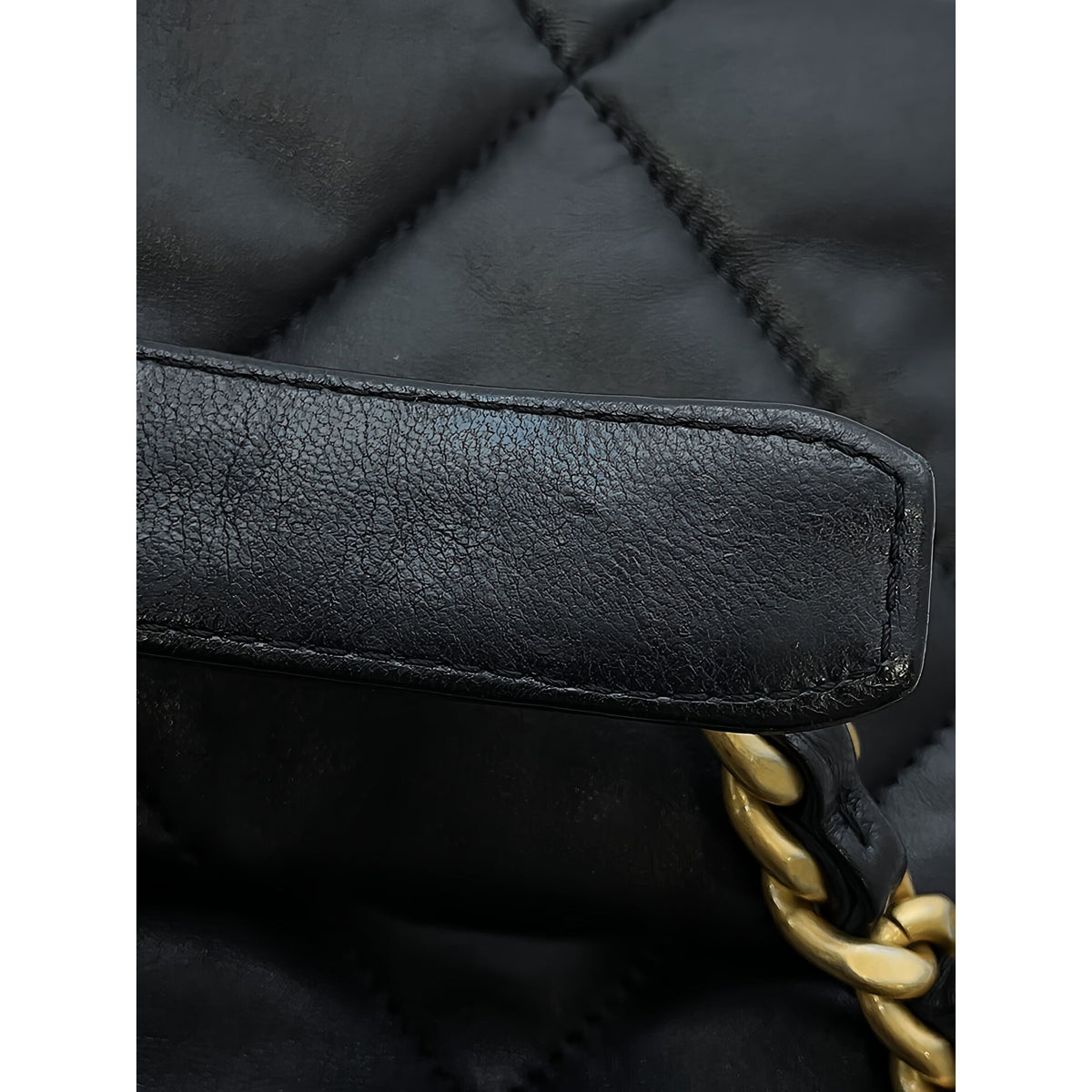 Chanel Medium Lambskin 19 Flap — Black
