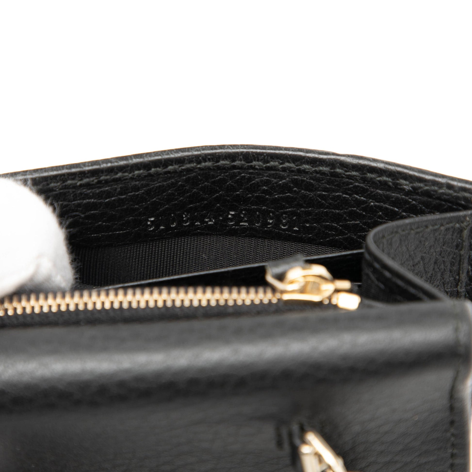 Gucci Leather Interlocking G Dollar Wallet on Chain