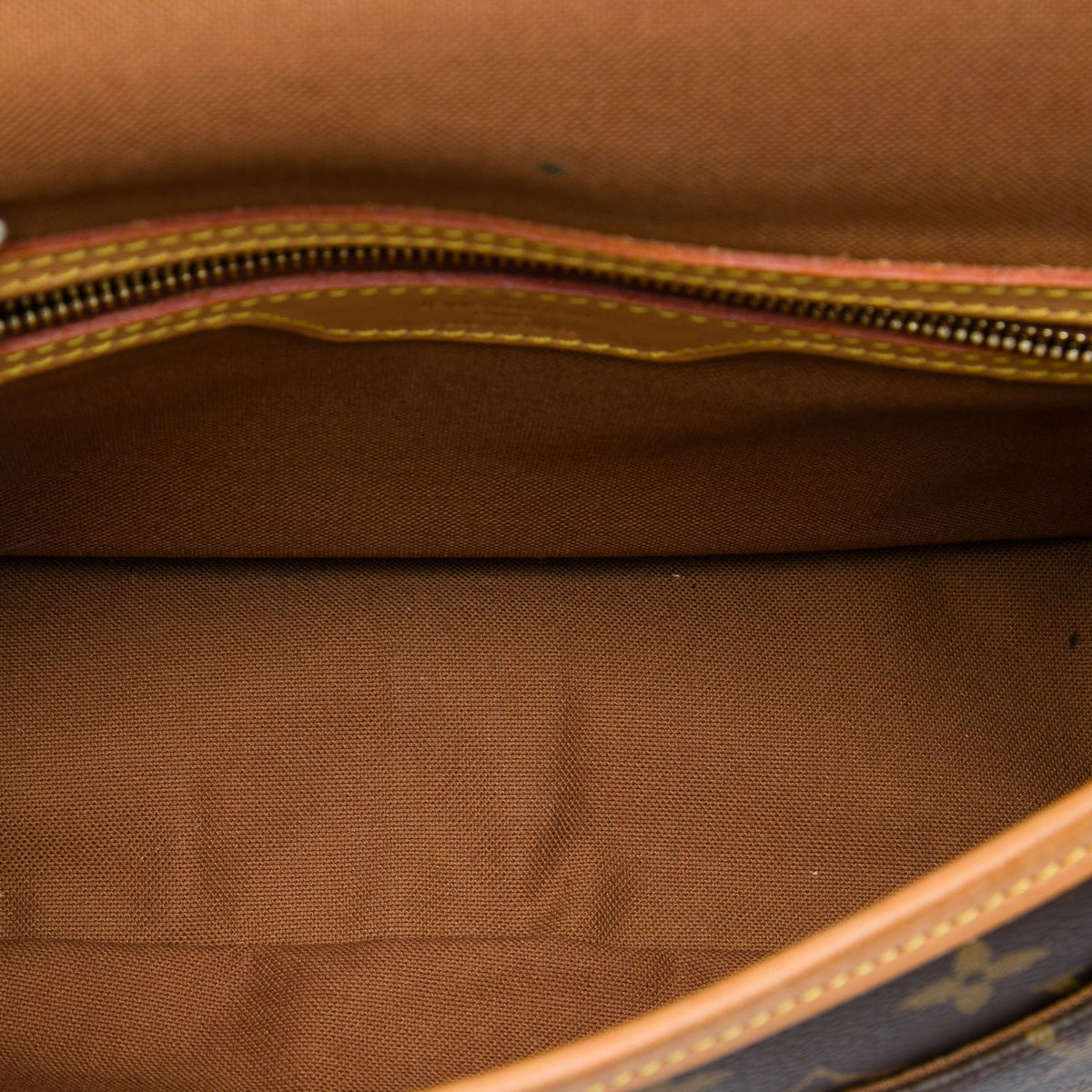 Louis Vuitton Monogram Sologne — Brown
