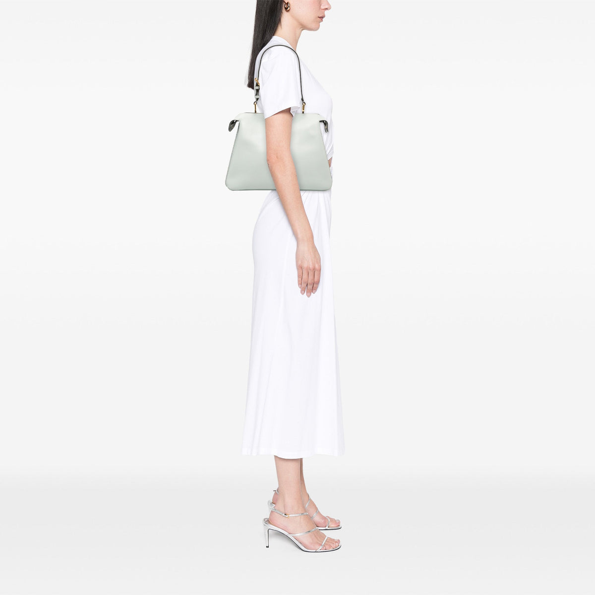 Fendi Medium Leather Peekaboo Soft Shoulder Bag — Gray
