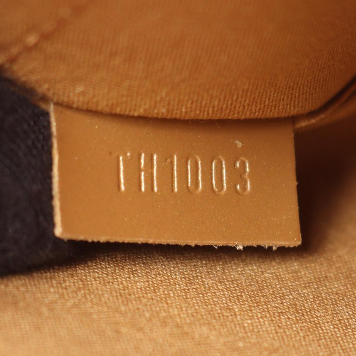 Louis Vuitton Monogram Mat Shelton