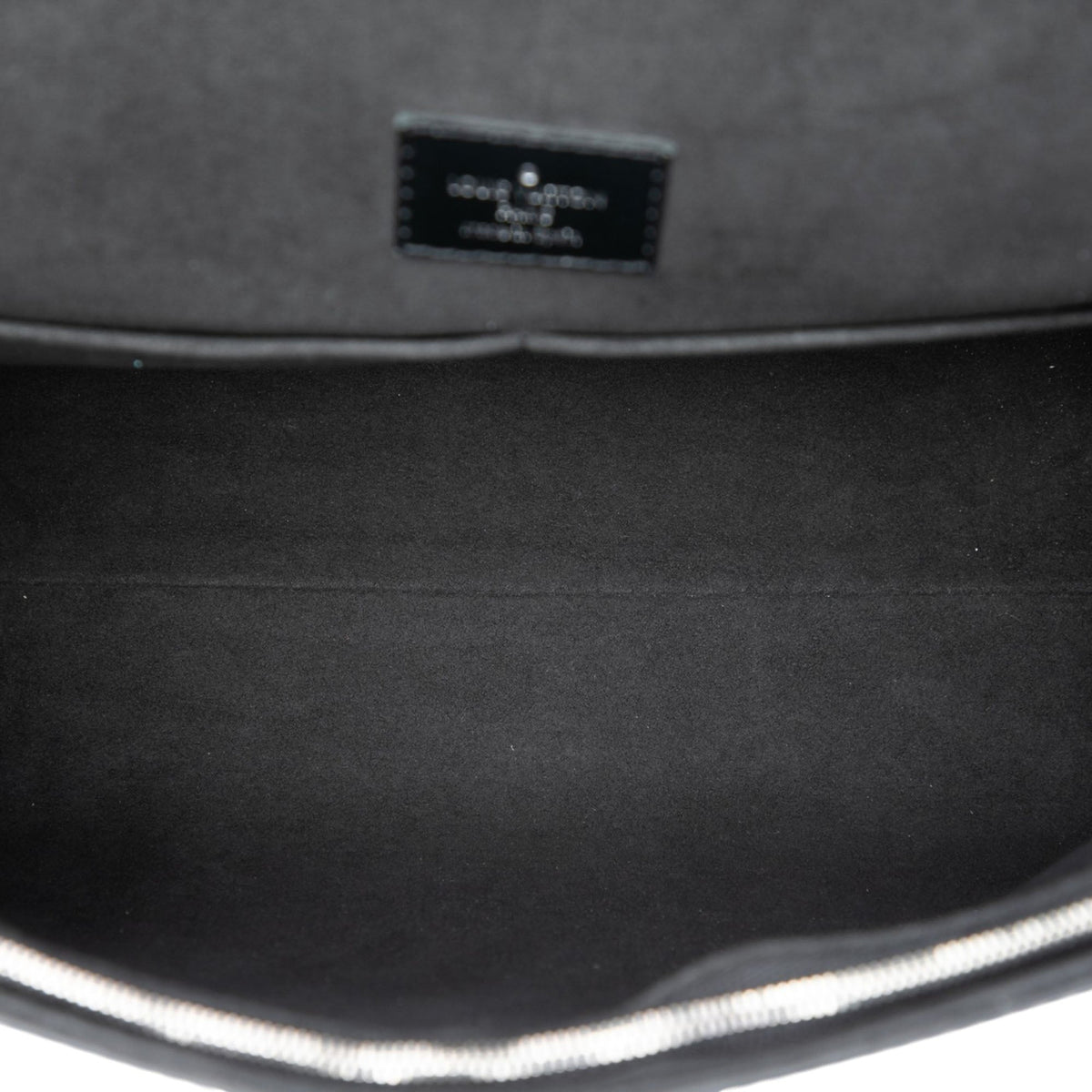 Louis Vuitton Epi Cluny MM — Black