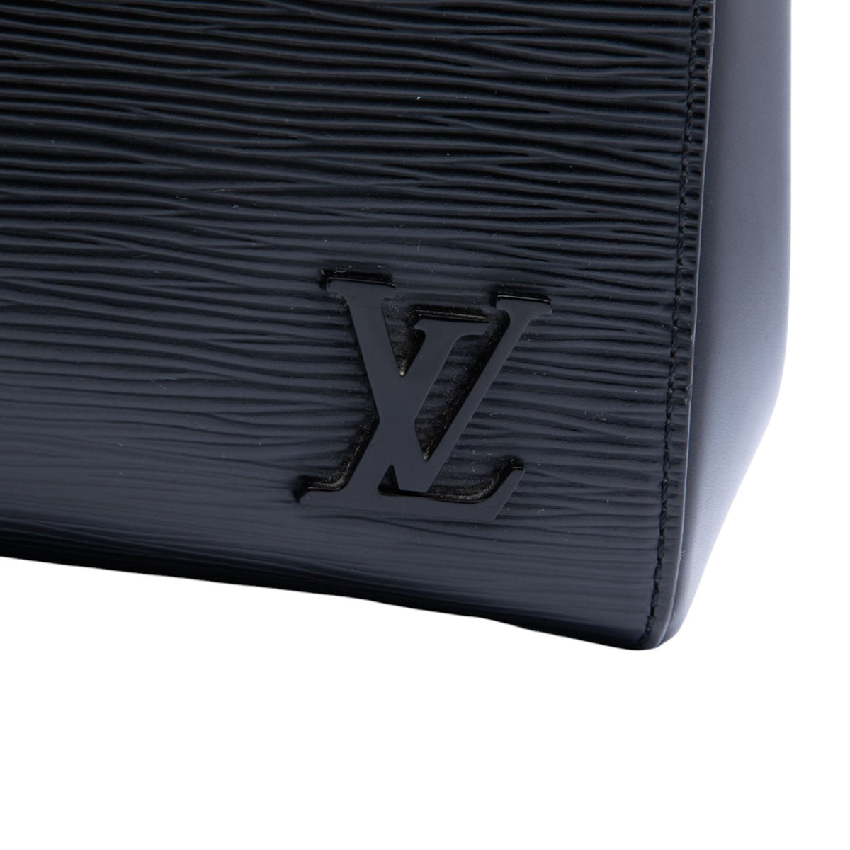 Louis Vuitton Epi Cluny MM — Black