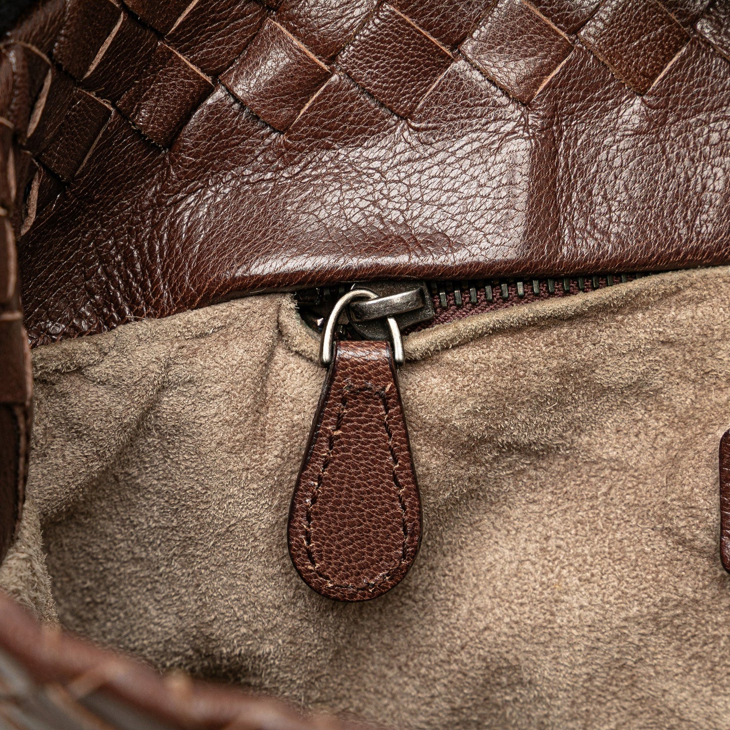 Bottega Veneta Bicolor Nappa Intrecciato Bucket Bag