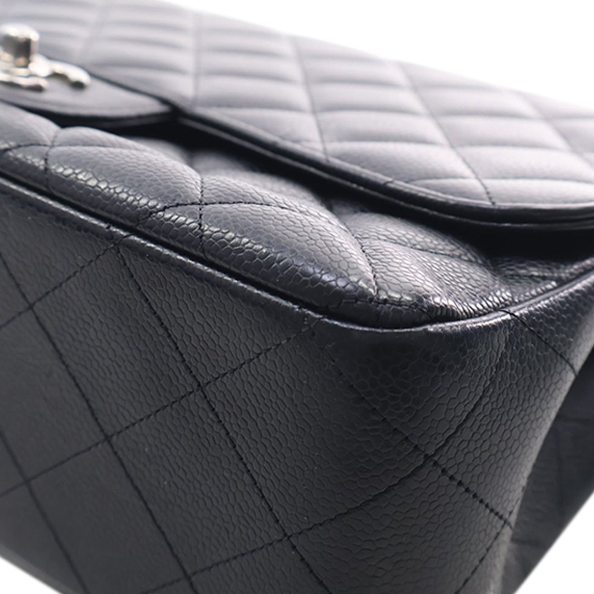 Chanel Jumbo Classic Caviar Single Flap