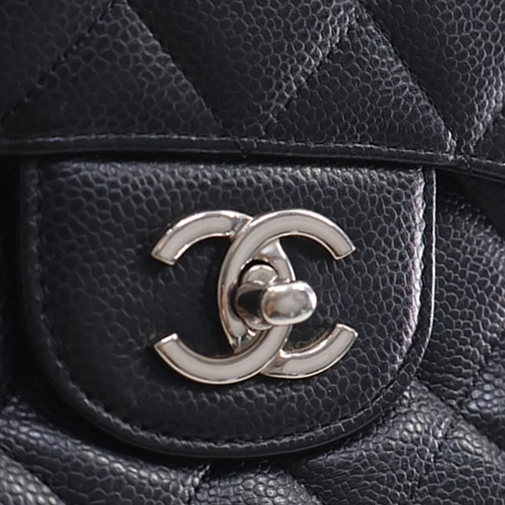 Chanel Jumbo Classic Caviar Single Flap