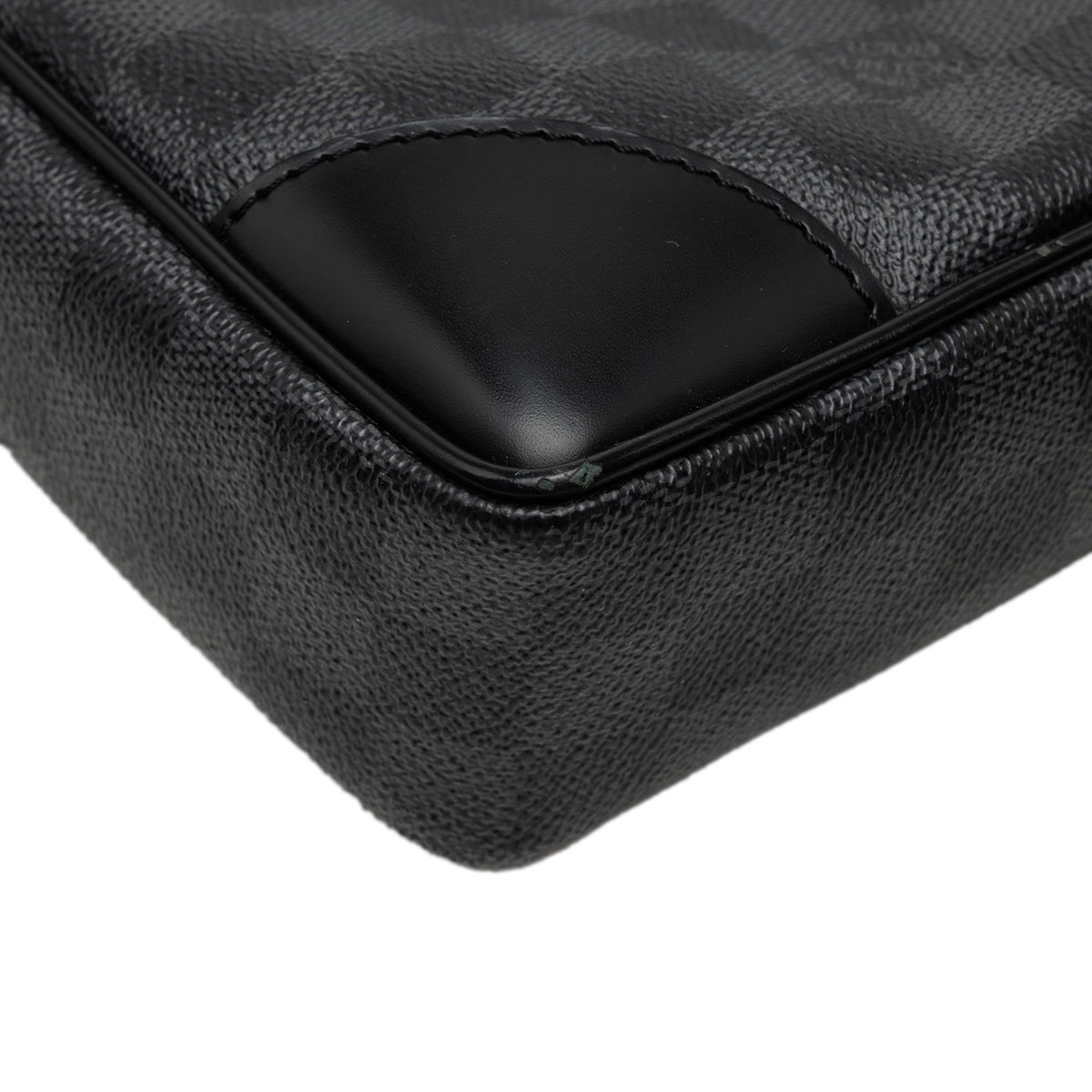Louis Vuitton Damier Graphite Porte Documents Voyage PM