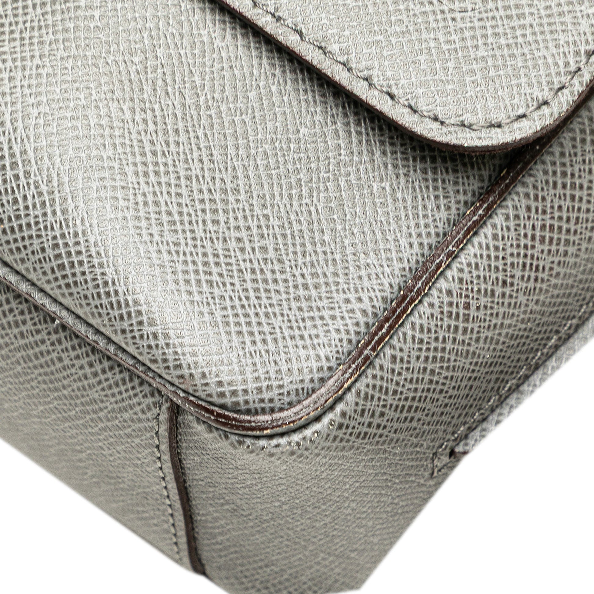 Louis Vuitton Taiga Roman MM