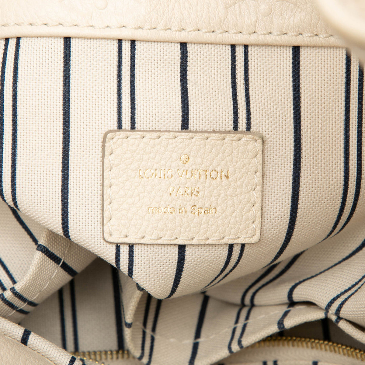 Louis Vuitton Monogram Empreinte Artsy MM — White