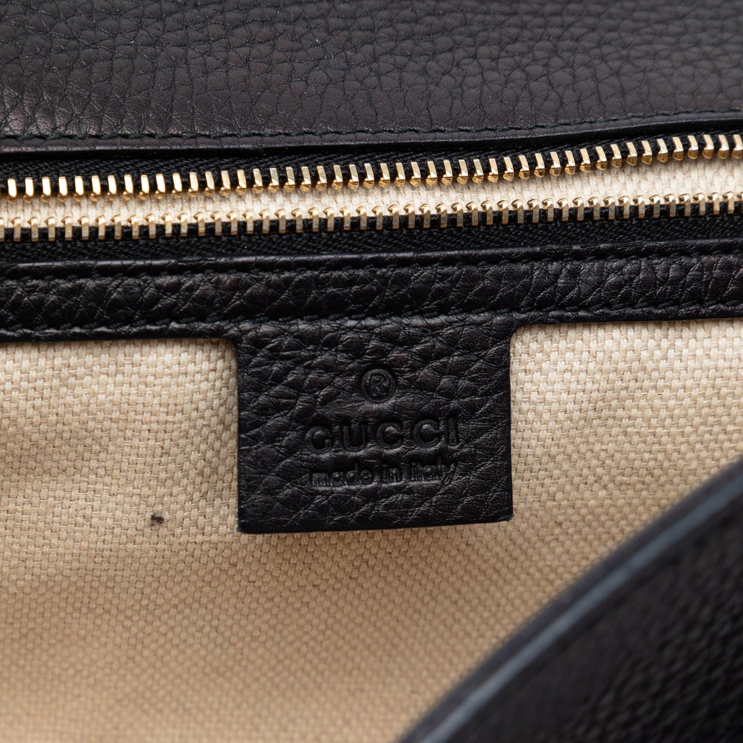 Gucci Leather Soho Disco Clutch
