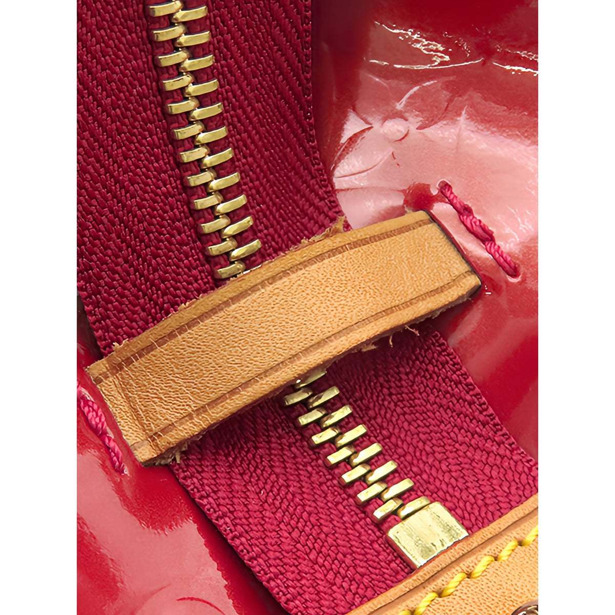 Louis Vuitton Monogram Vernis Rosewood Avenue — Red