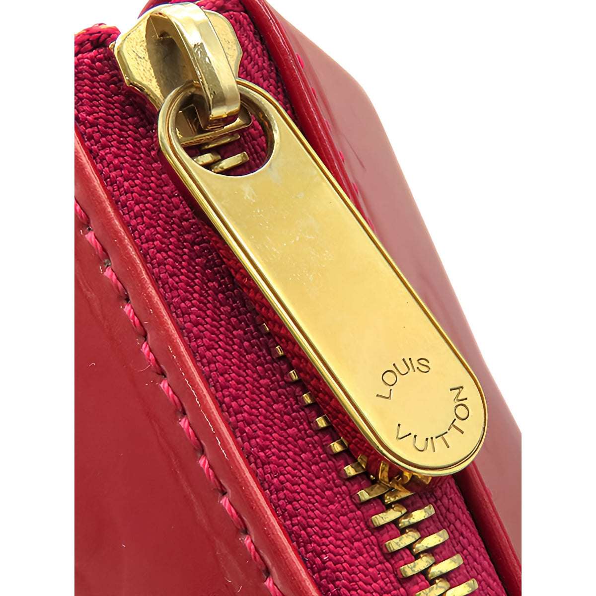 Louis Vuitton Monogram Vernis Rosewood Avenue — Red