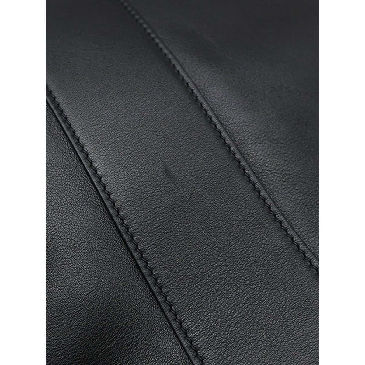 Saint Laurent Leather Y Tote — Black