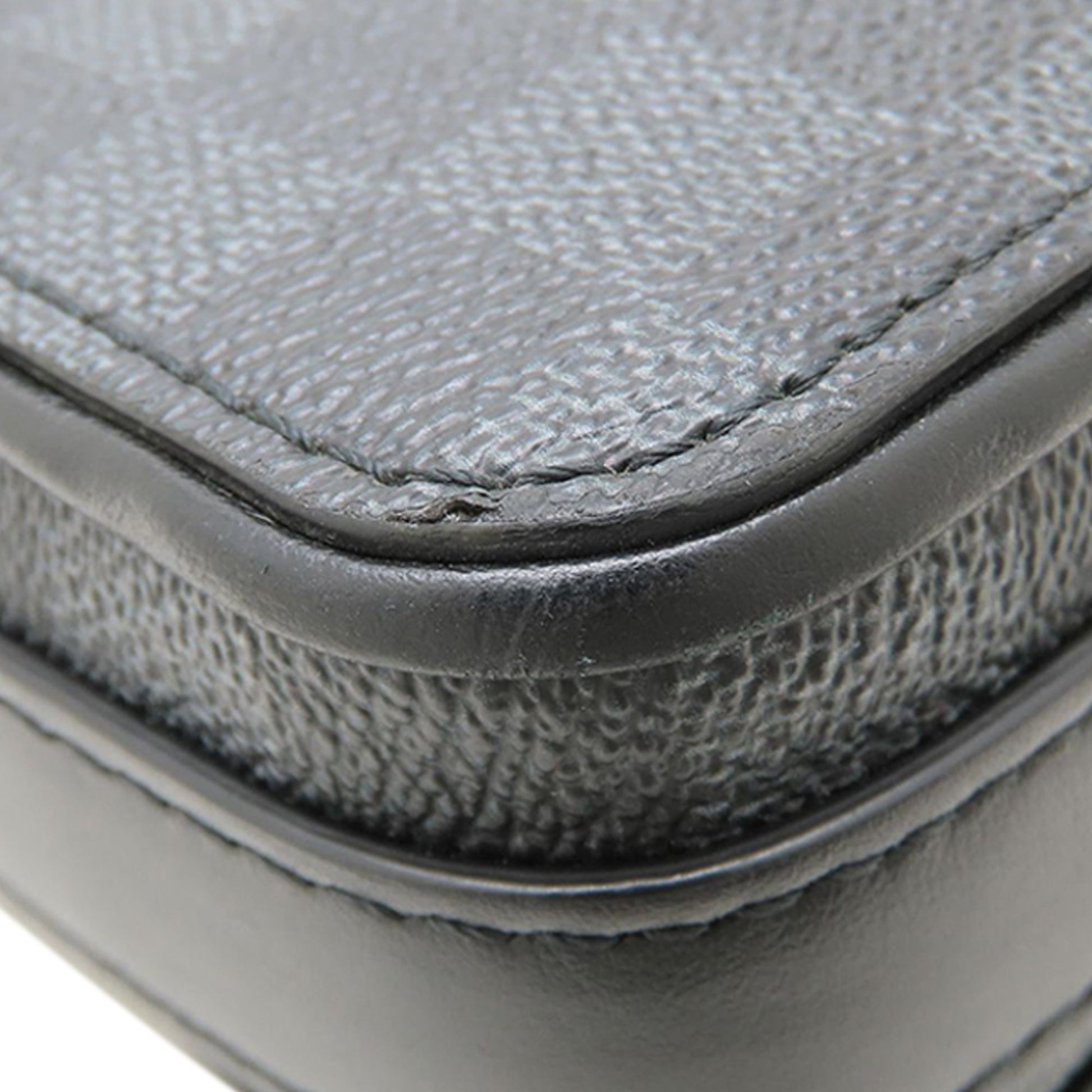 Louis Vuitton Damier Graphite Studio 3D Messenger Bag