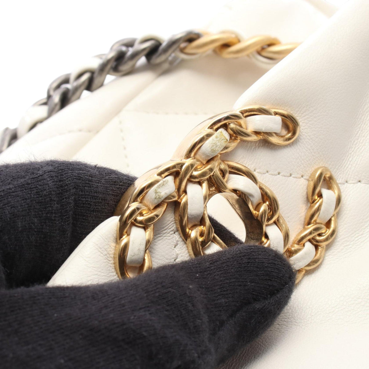 Chanel Medium Lambskin 19 Flap — White