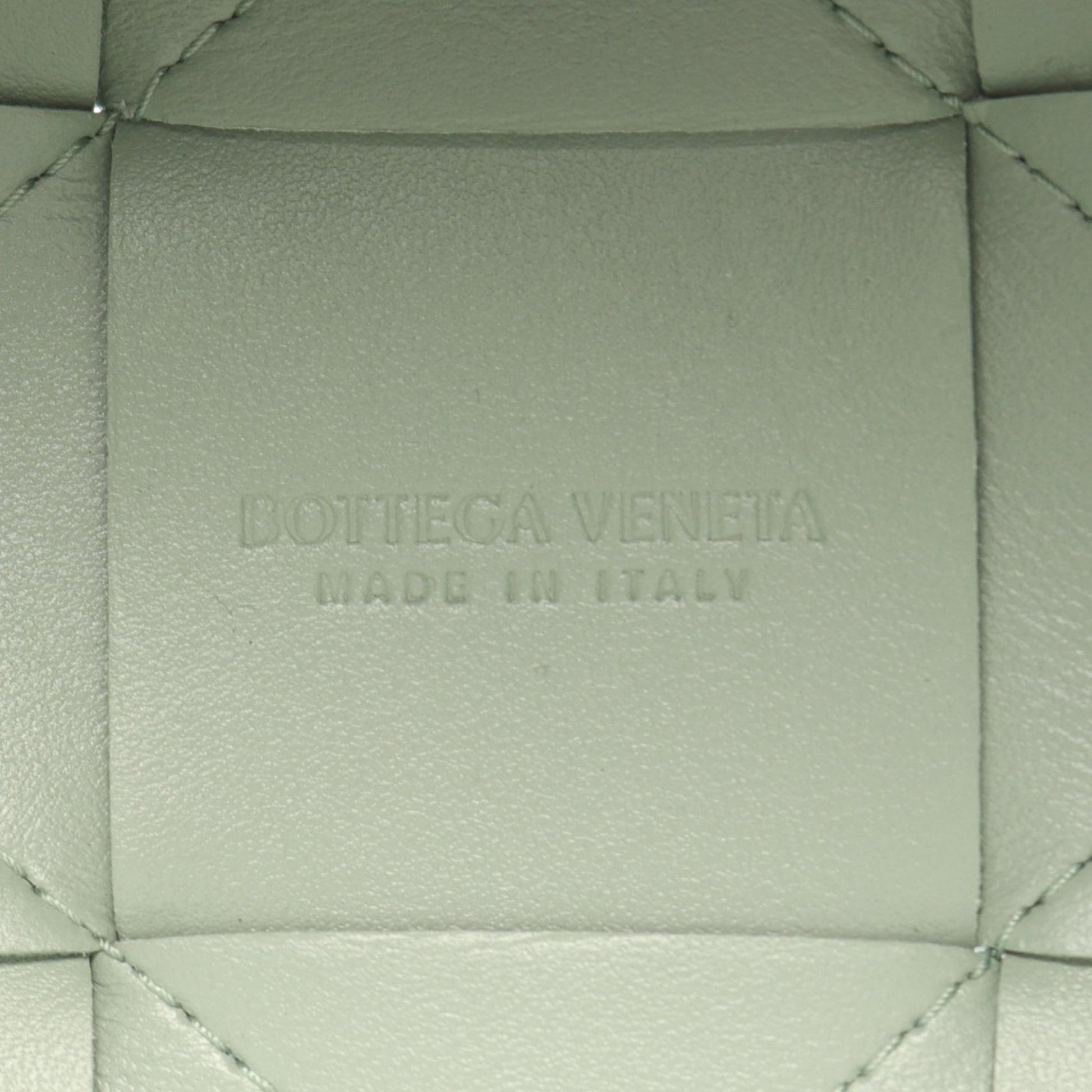 Bottega Veneta Nappa Maxi Intrecciato Cassette Bucket Bag