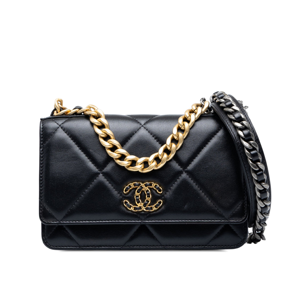 Chanel Quilted Lambskin 19 Wallet on Chain — Black