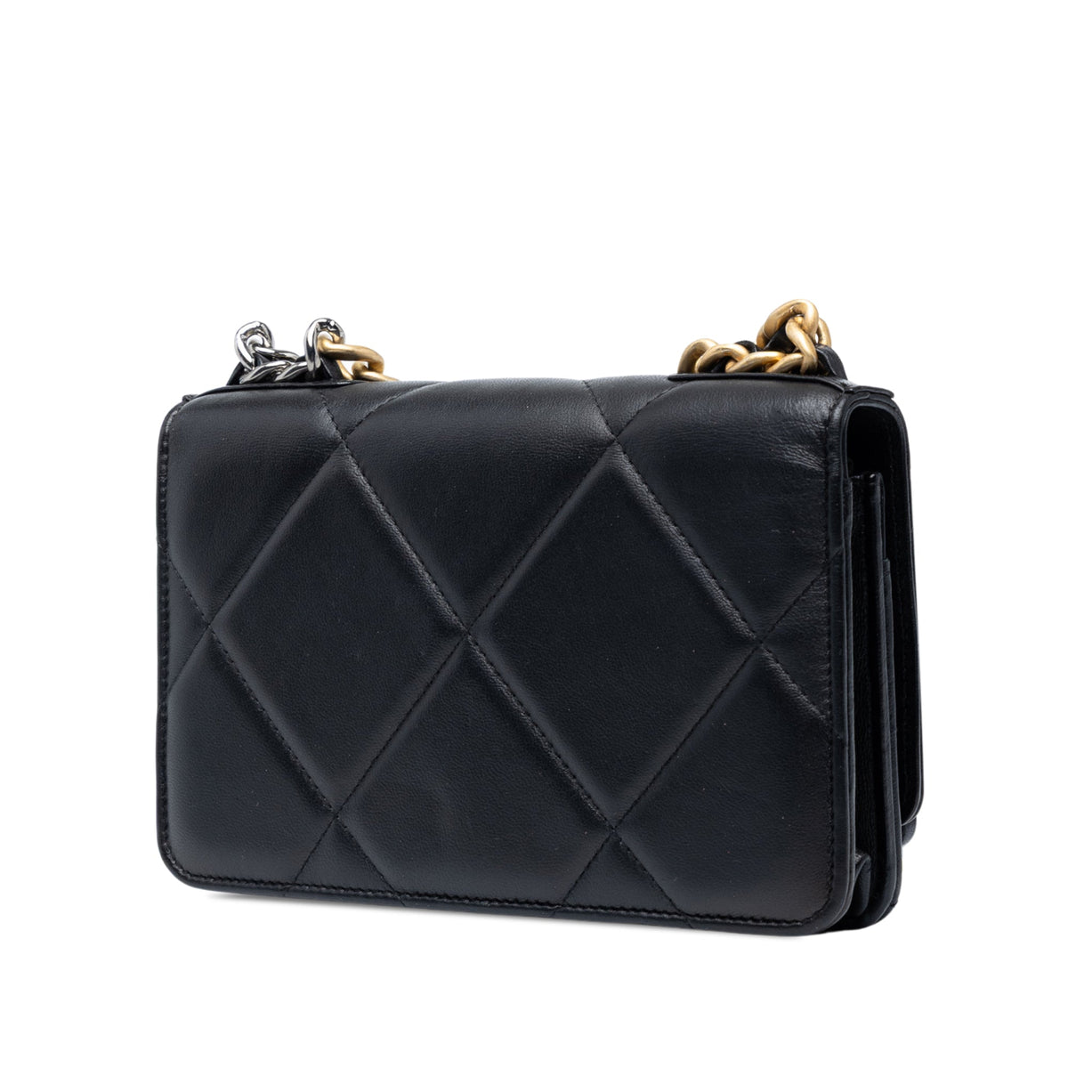 Chanel Quilted Lambskin 19 Wallet on Chain — Black