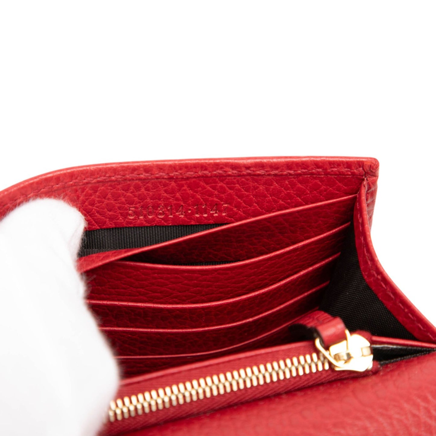 Gucci Leather Interlocking G Dollar Wallet on Chain